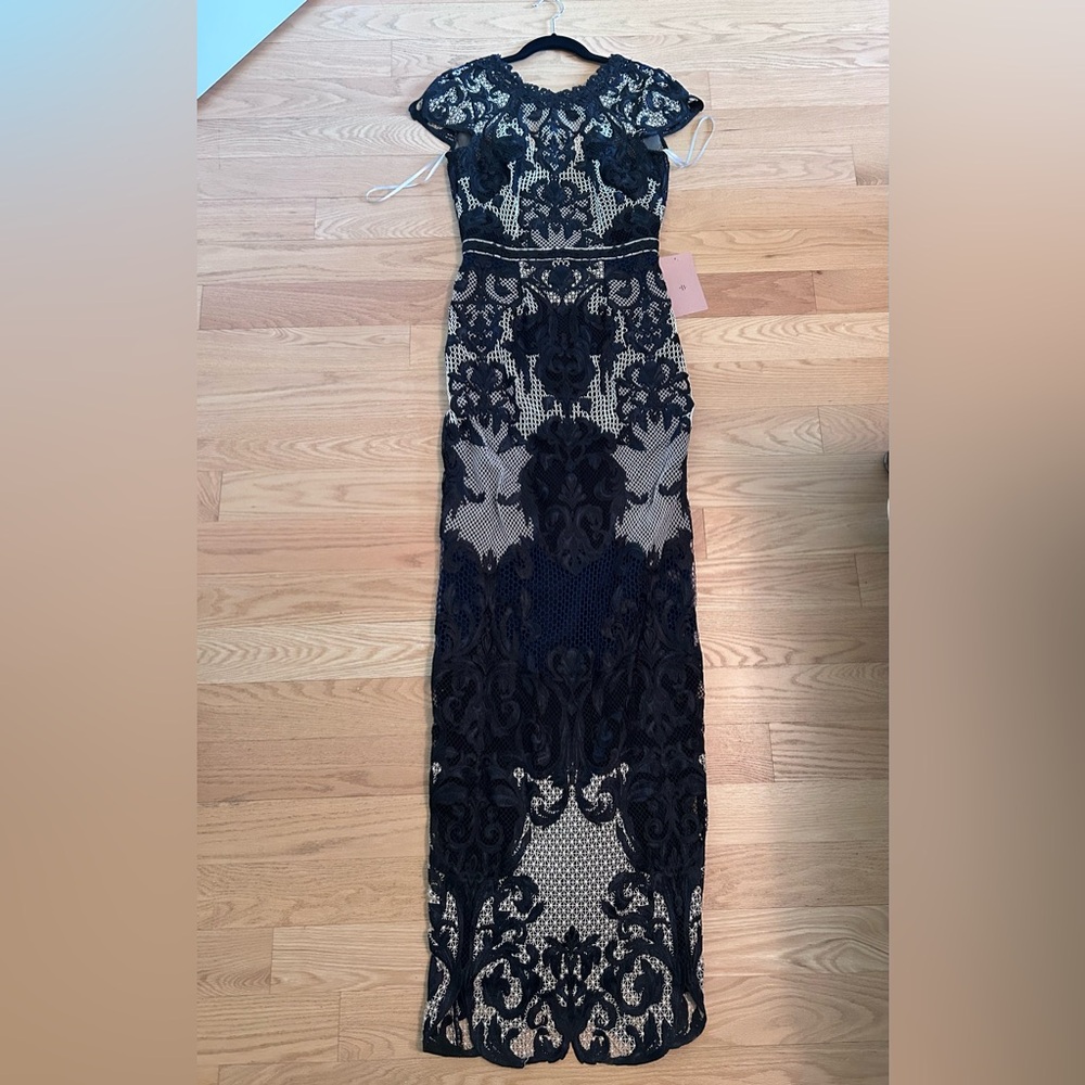 Marchesa notte size 2 gown